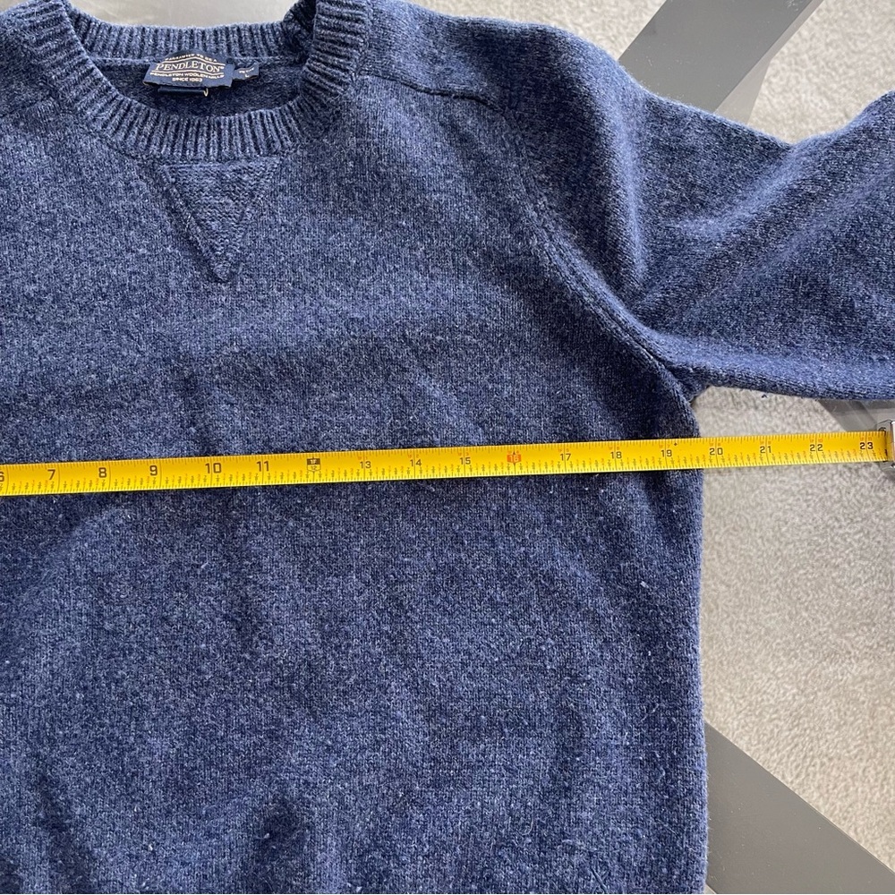 Pendelton Woolen Mills Womens Wool Sweater Sz L Petite Navy‎ Blue Capsule Winter - Picture 6 of 8